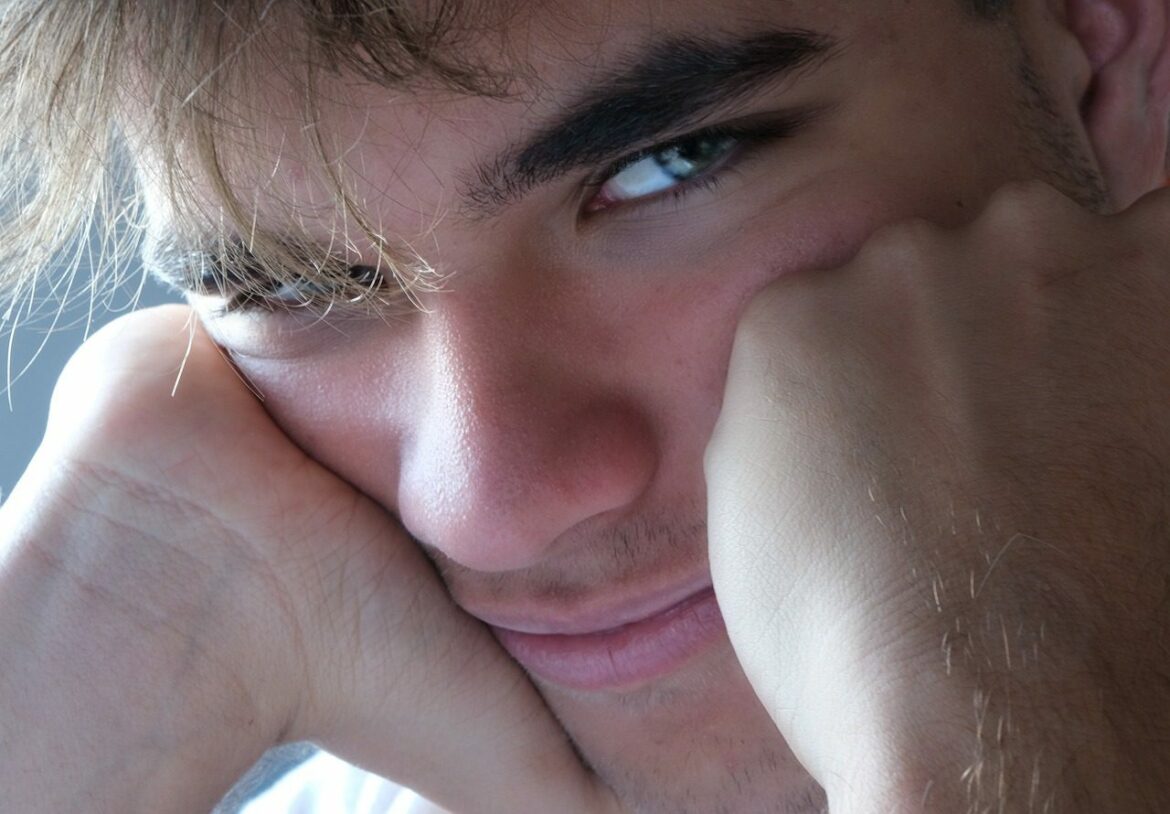 dar murro em ponta de faca